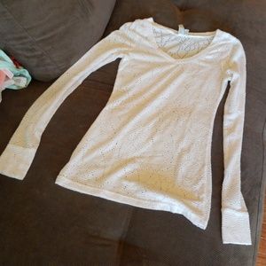 BKE Buckle Crochet LS Tee